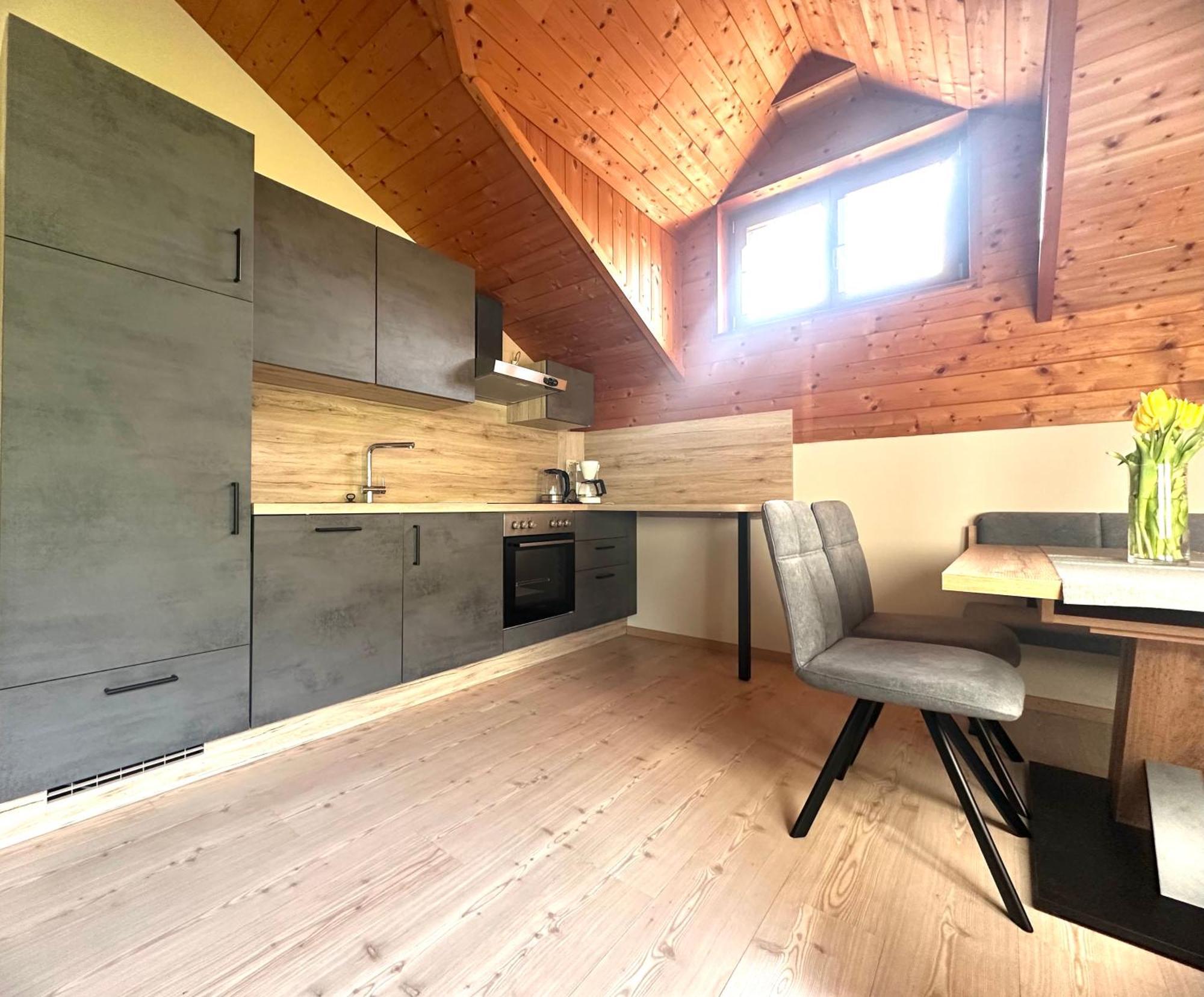 Ainet Appartment Lukasser מראה חיצוני תמונה